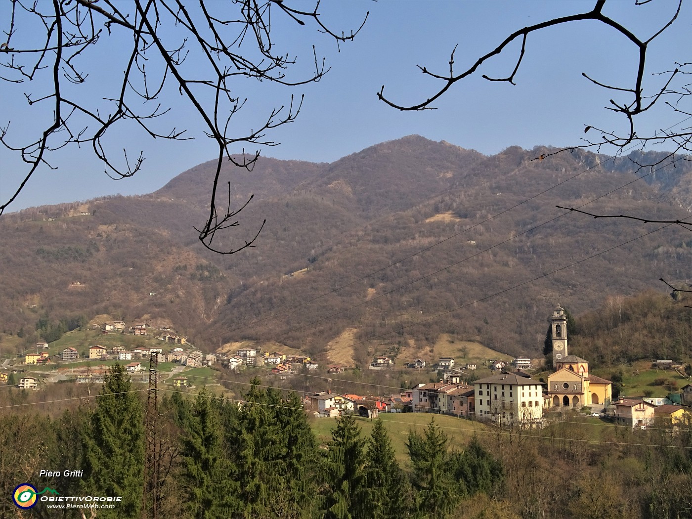 52 Vista panoramica su Poscante e i suoi monti.JPG